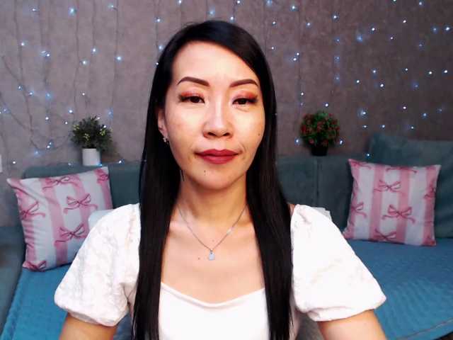 Sarahsexygirl's BongaCams show and profile