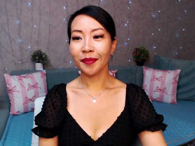 Sarahsexygirl's BongaCams show and profile