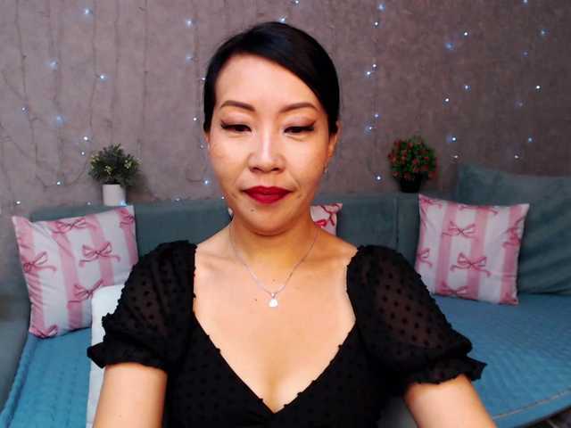 Sarahsexygirl's BongaCams show and profile