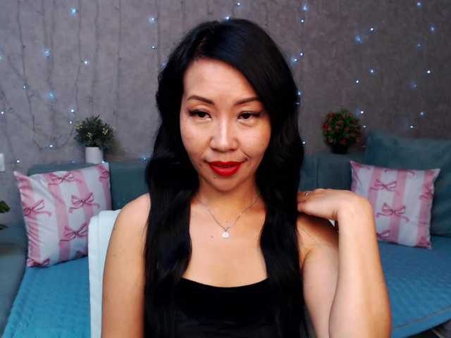 Sarahsexygirl's BongaCams show and profile