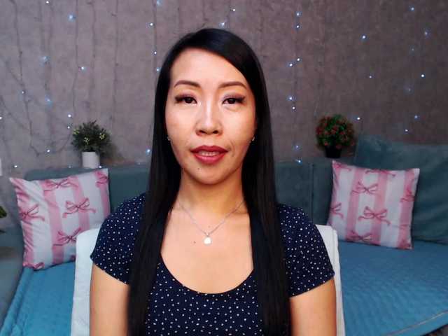 Sarahsexygirl's BongaCams show and profile