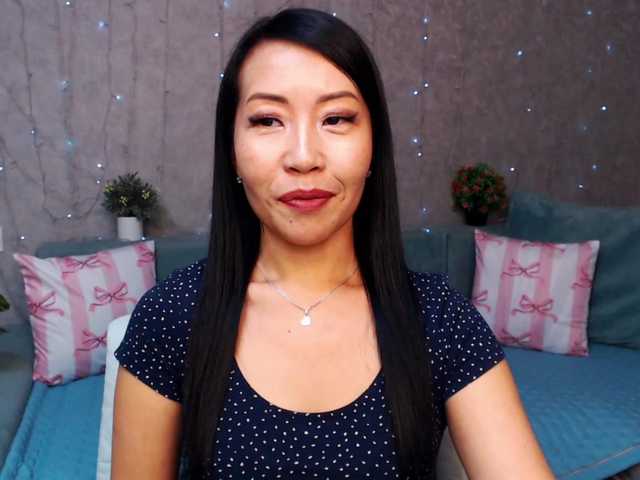Sarahsexygirl's BongaCams show and profile