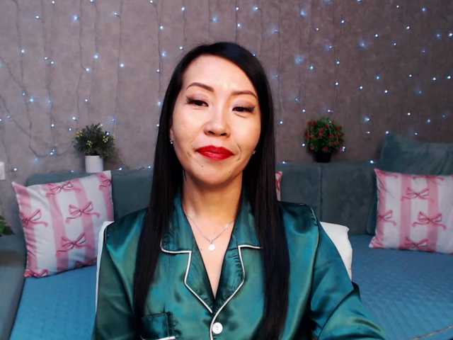 Sarahsexygirl's BongaCams show and profile