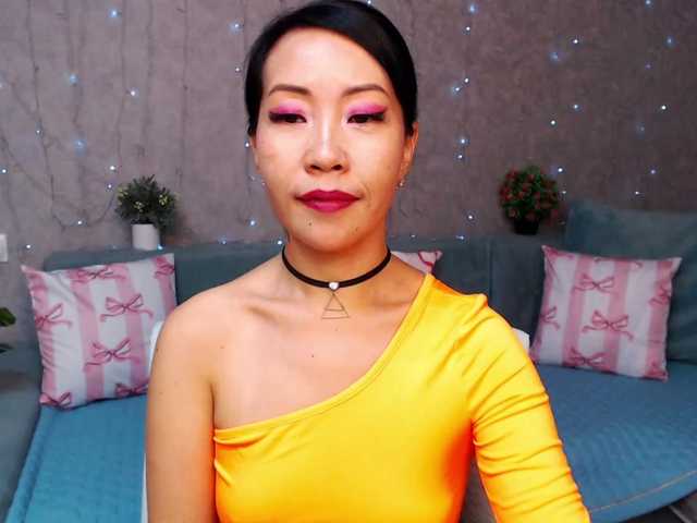 Sarahsexygirl's BongaCams show and profile