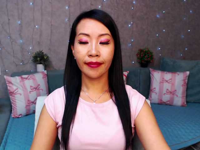 Sarahsexygirl's BongaCams show and profile