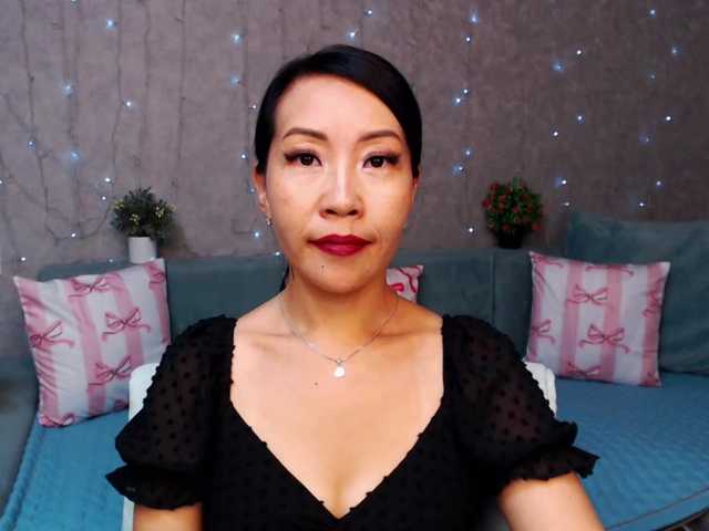 Sarahsexygirl's BongaCams show and profile