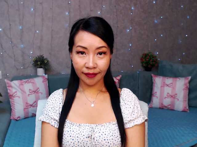 Sarahsexygirl's BongaCams show and profile