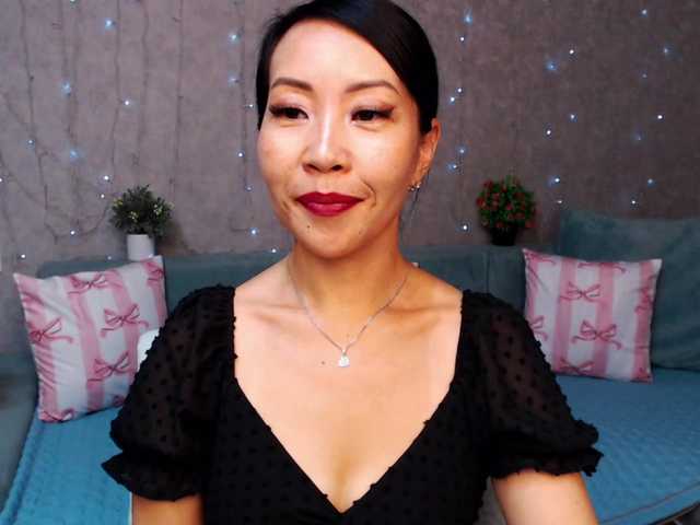 Sarahsexygirl's BongaCams show and profile