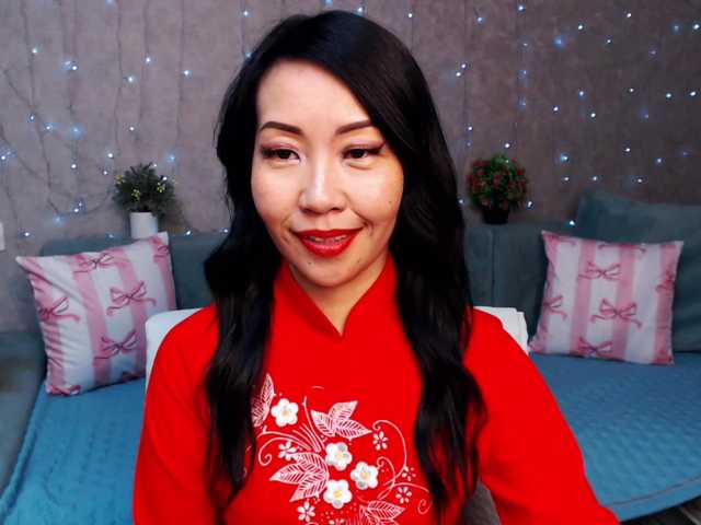 Sarahsexygirl's BongaCams show and profile