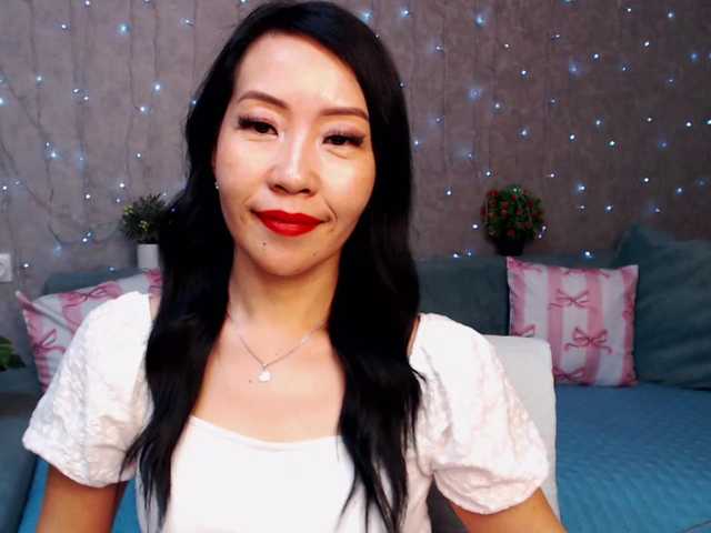 Sarahsexygirl's BongaCams show and profile