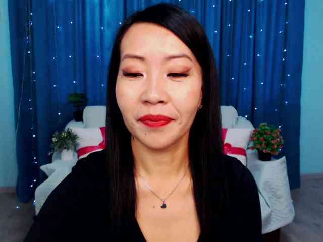 Sarahsexygirl Live Webcam on BongaCams