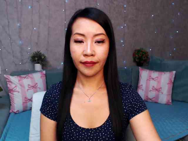 Sarahsexygirl Live Webcam on BongaCams