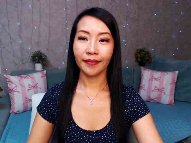 Sarahsexygirl Live Webcam on BongaCams