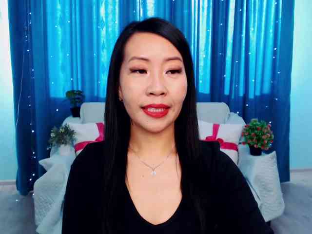 Sarahsexygirl Live Webcam on BongaCams