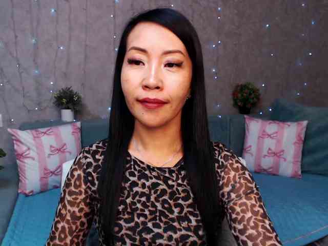 Sarahsexygirl Live Webcam on BongaCams