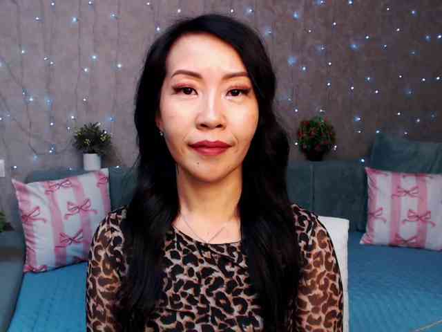 Sarahsexygirl Live Webcam on BongaCams