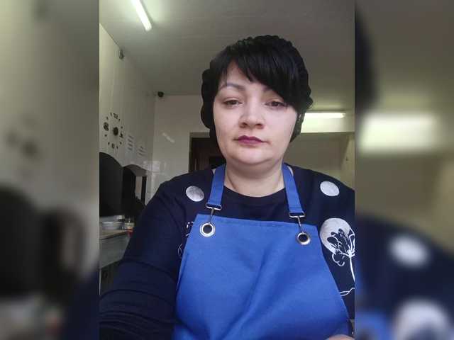 Ailin2's BongaCams show and profile
