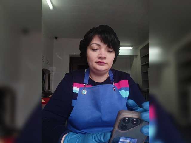 Ailin2's BongaCams show and profile