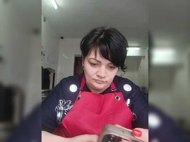 Ailin2's BongaCams show and profile