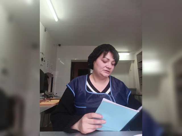 Ailin2's BongaCams show and profile