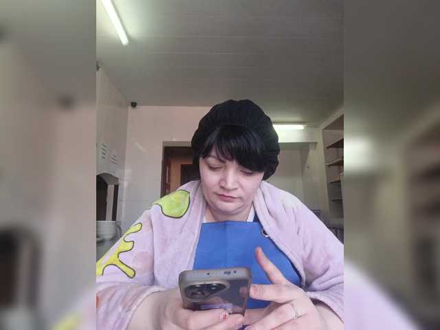 Ailin2's BongaCams show and profile