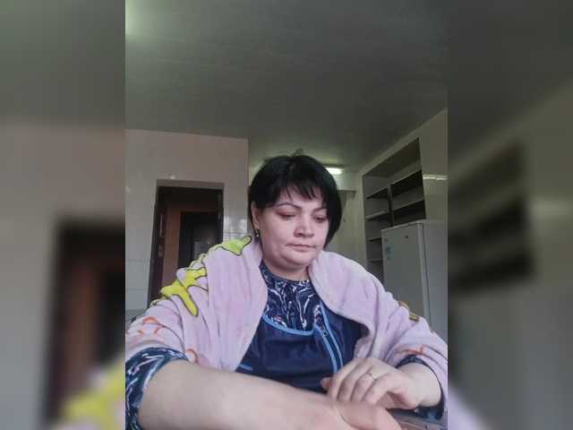 Ailin2's BongaCams show and profile