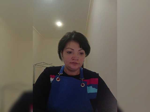 Ailin2's BongaCams show and profile