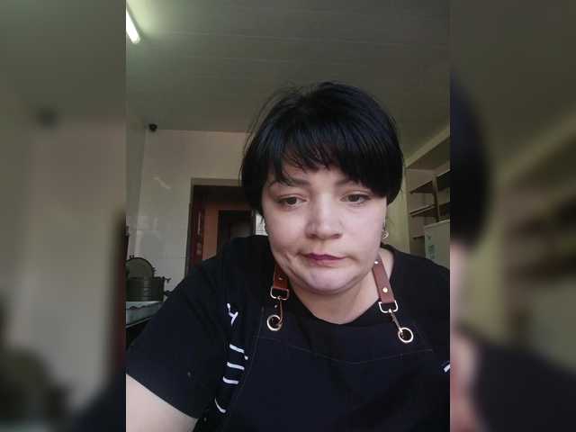 Ailin2's BongaCams show and profile