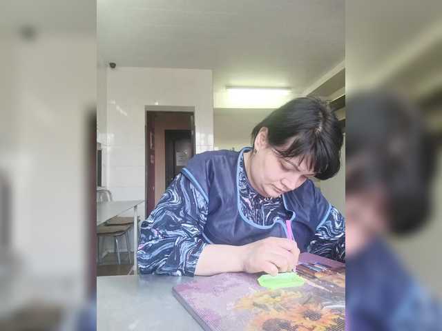 Ailin2's BongaCams show and profile