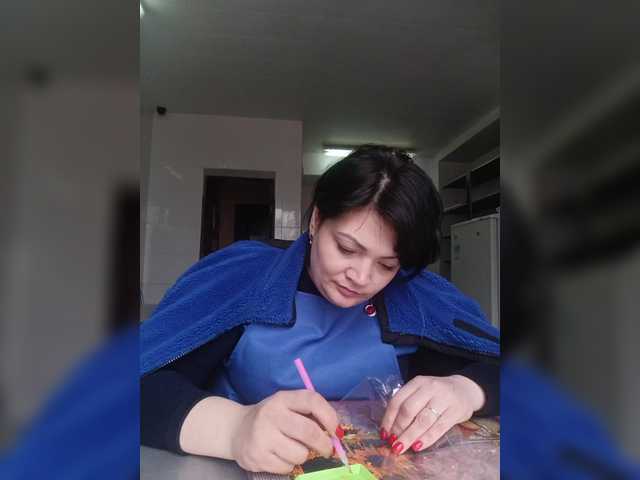 Ailin2's BongaCams show and profile