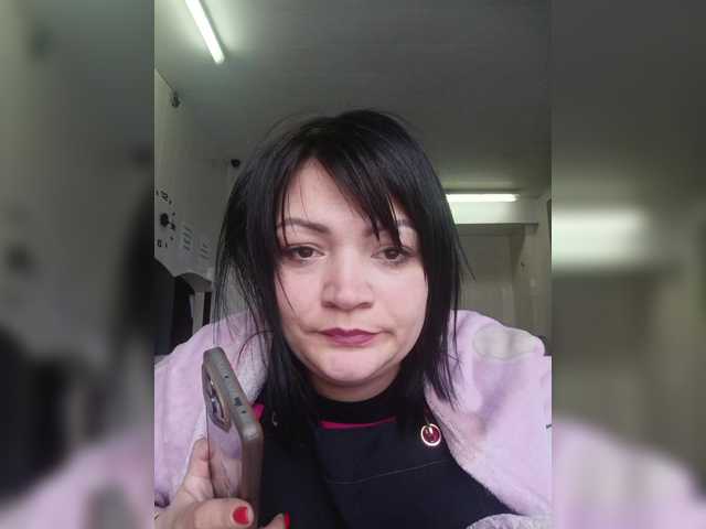 Ailin2's BongaCams show and profile