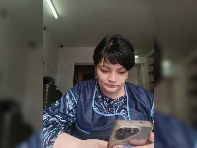 Ailin2's BongaCams show and profile