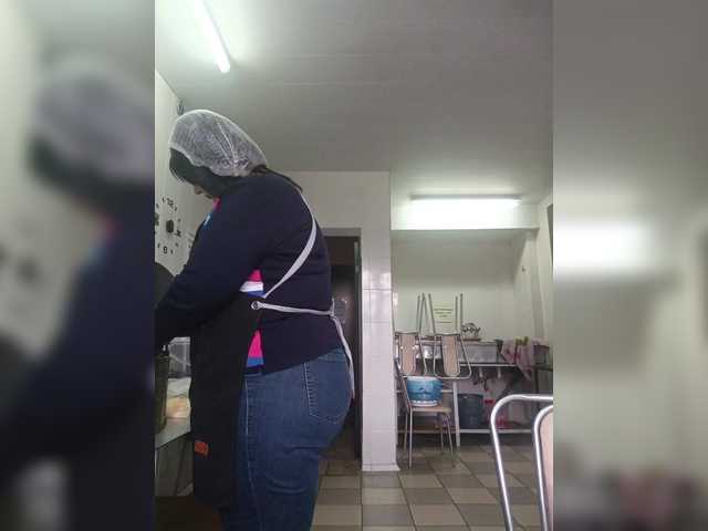 Ailin2's BongaCams show and profile