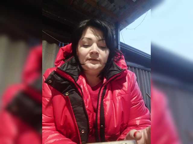 Ailin2's BongaCams show and profile