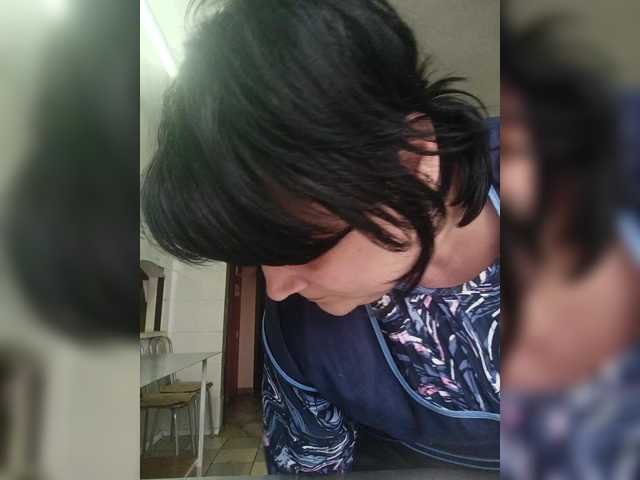 Ailin2's BongaCams show and profile