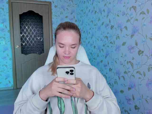 EvaRose webcam