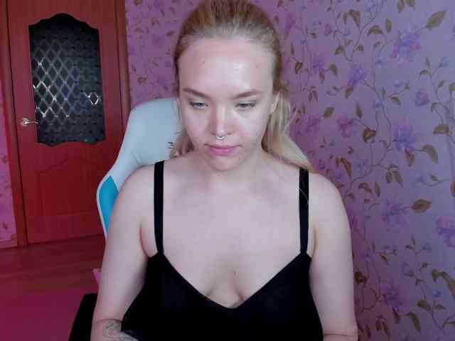 EvaRose webcam
