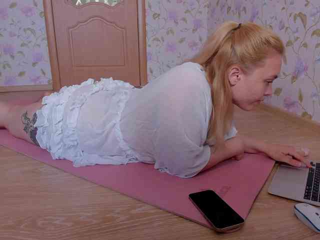 EvaRose webcam
