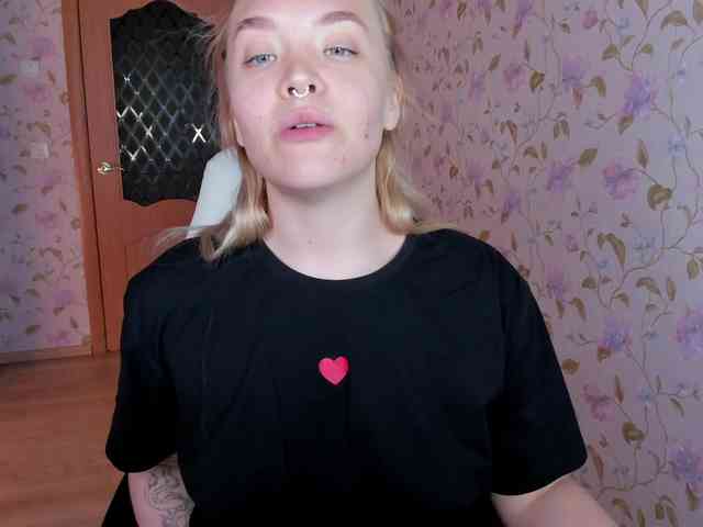 EvaRose webcam