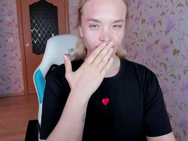 EvaRose webcam