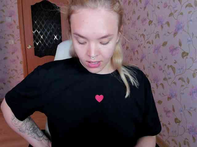 EvaRose webcam
