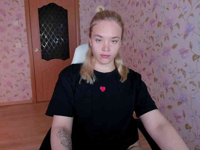 EvaRose webcam