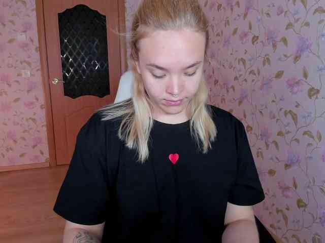 EvaRose webcam