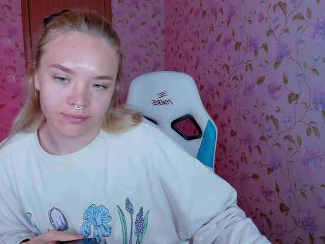 EvaRose webcam
