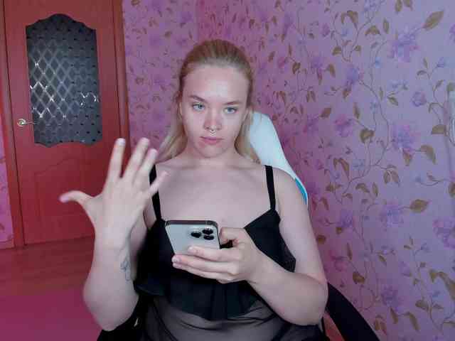 EvaRose webcam