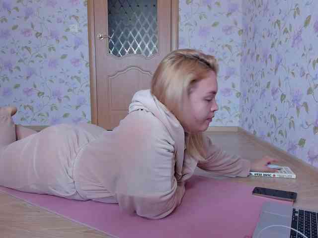 EvaRose webcam