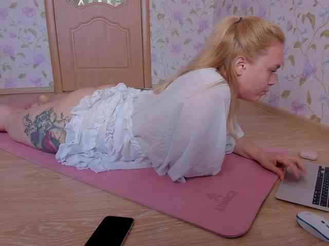 EvaRose webcam