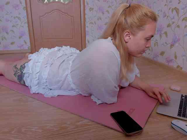 EvaRose webcam