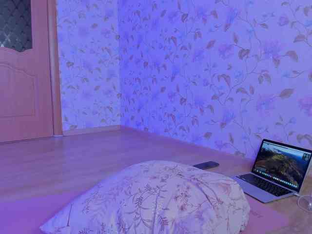 EvaRose webcam