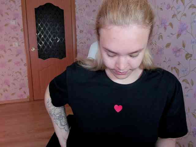 EvaRose webcam